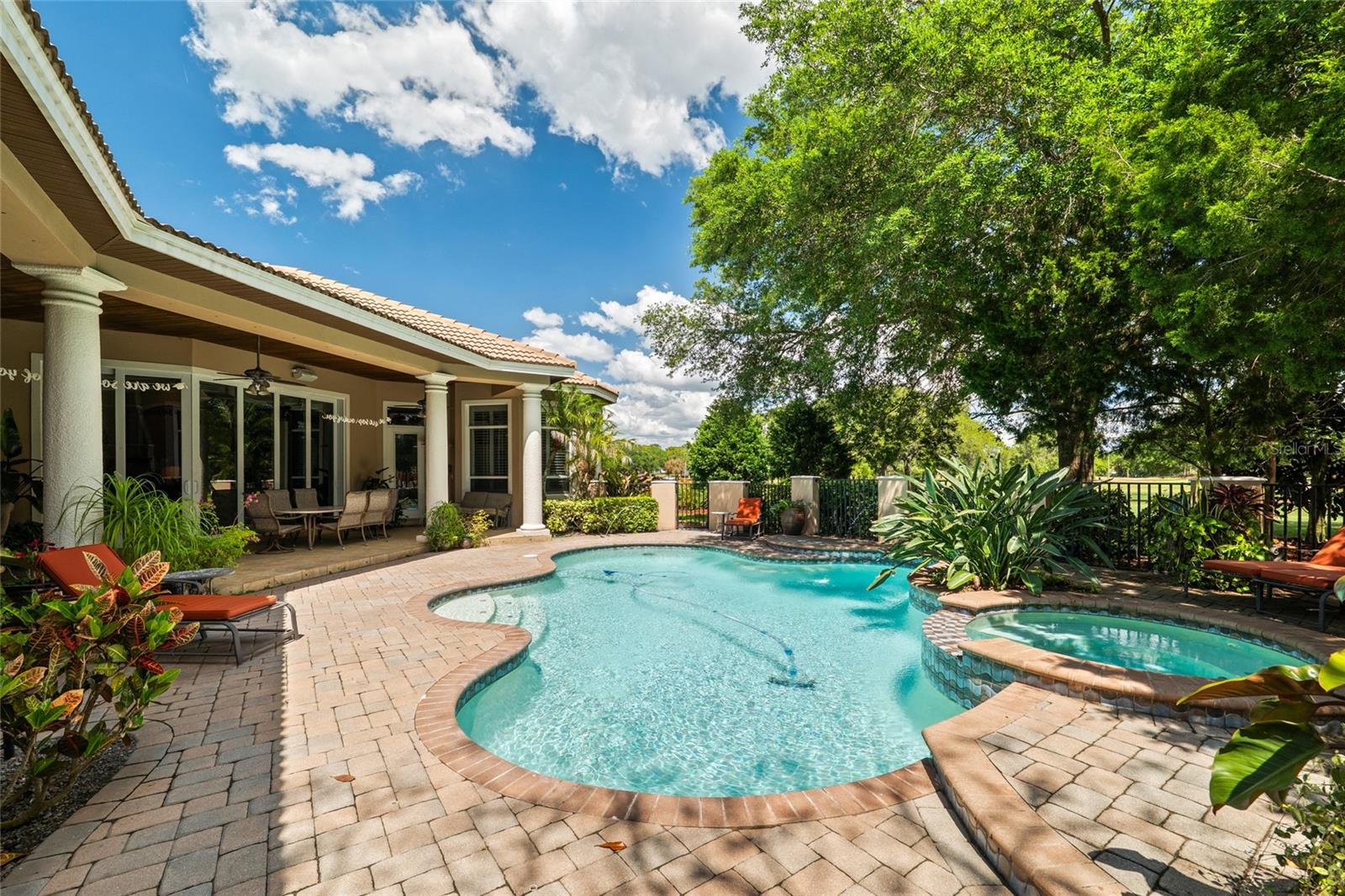 Image 54 of 74 For 1368 Playmoor Drive