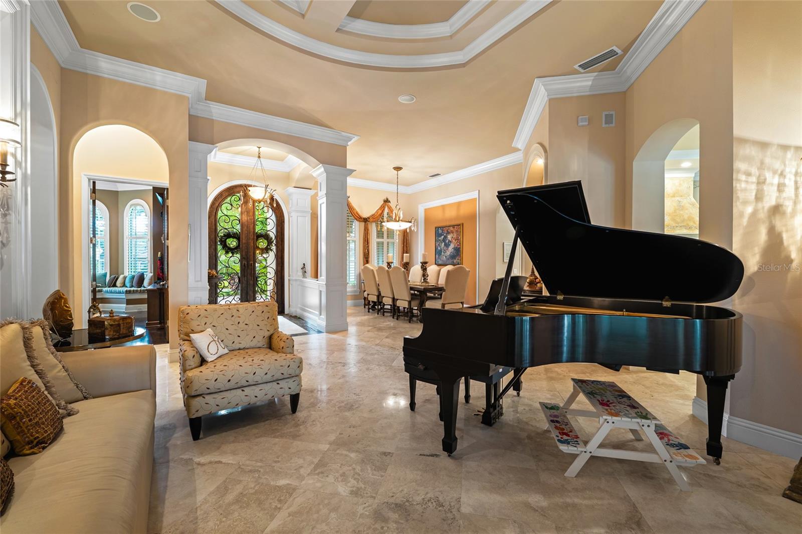 Image 8 of 74 For 1368 Playmoor Drive