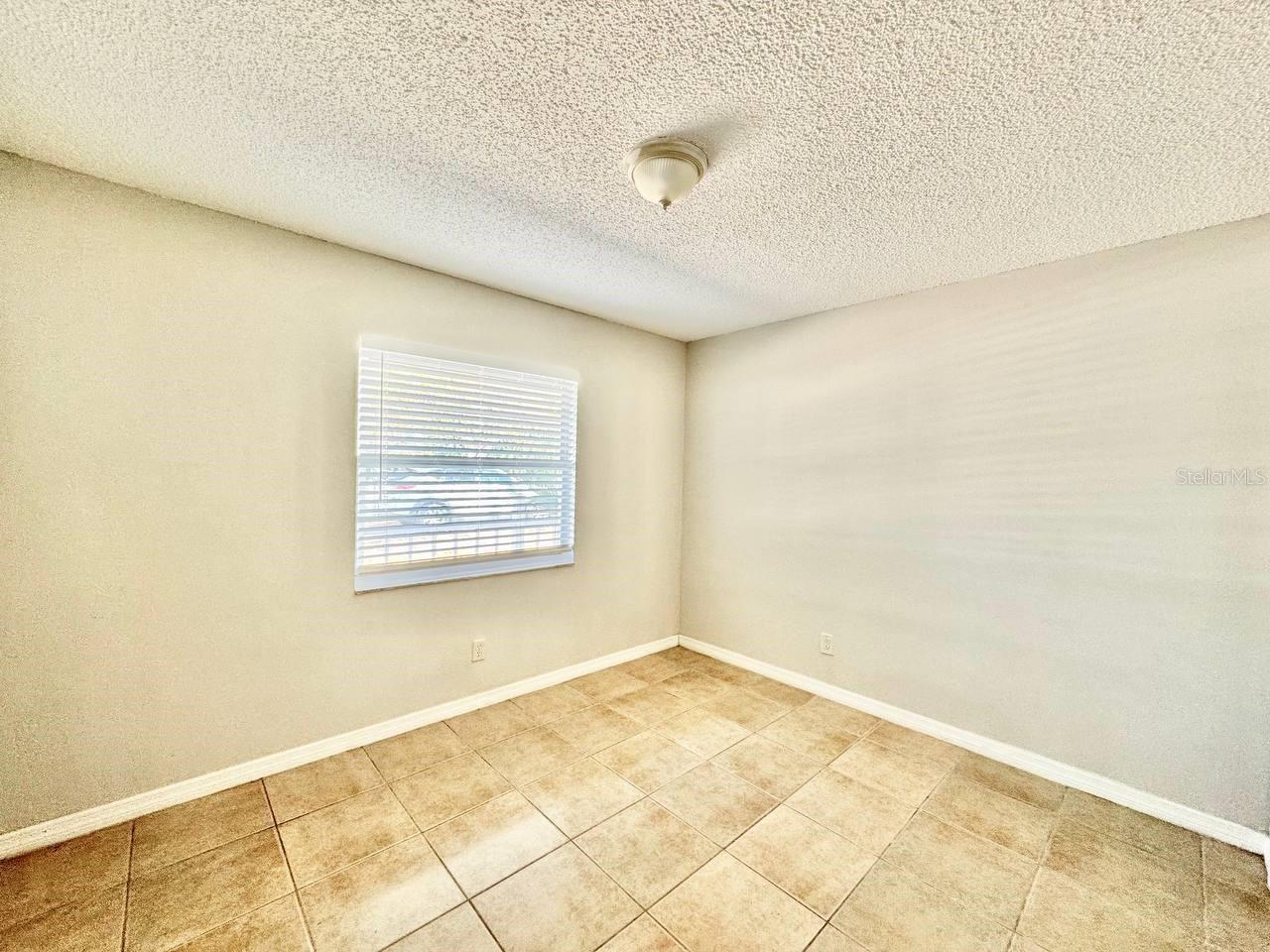 Image 9 of 16 For 627 Wildwood Way