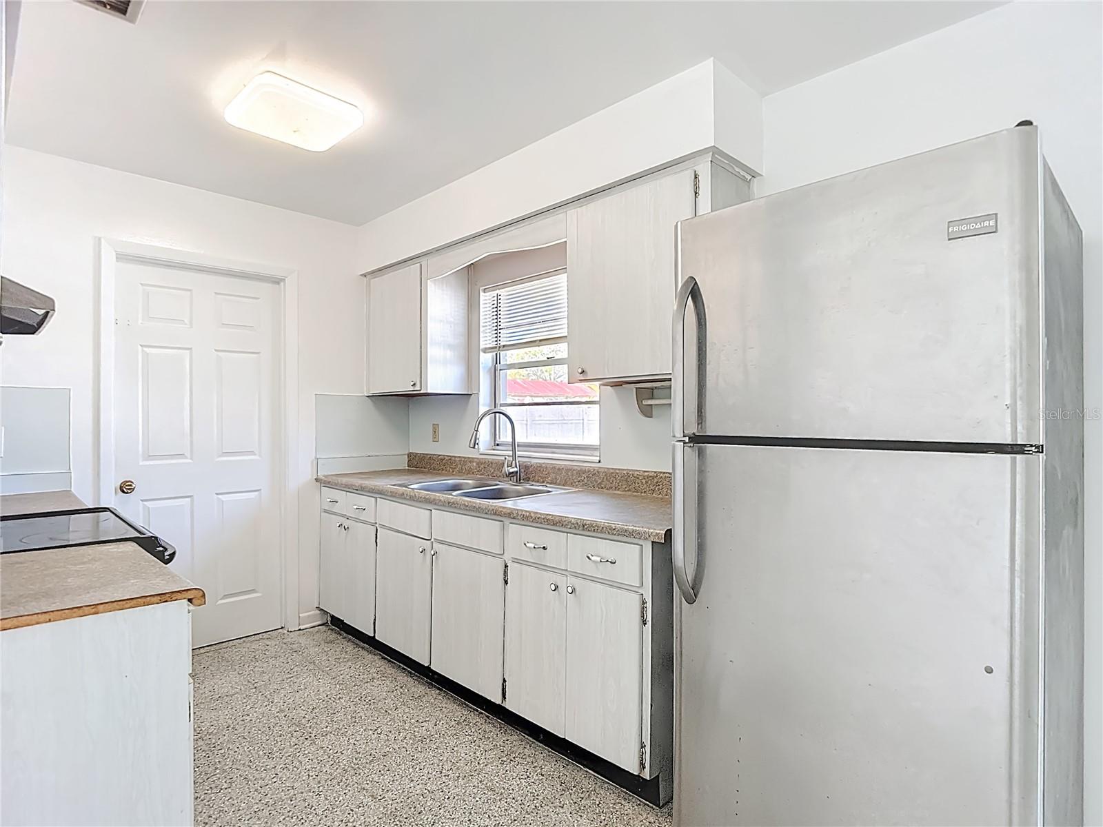 Image 15 of 45 For 7717 Hiawatha Street