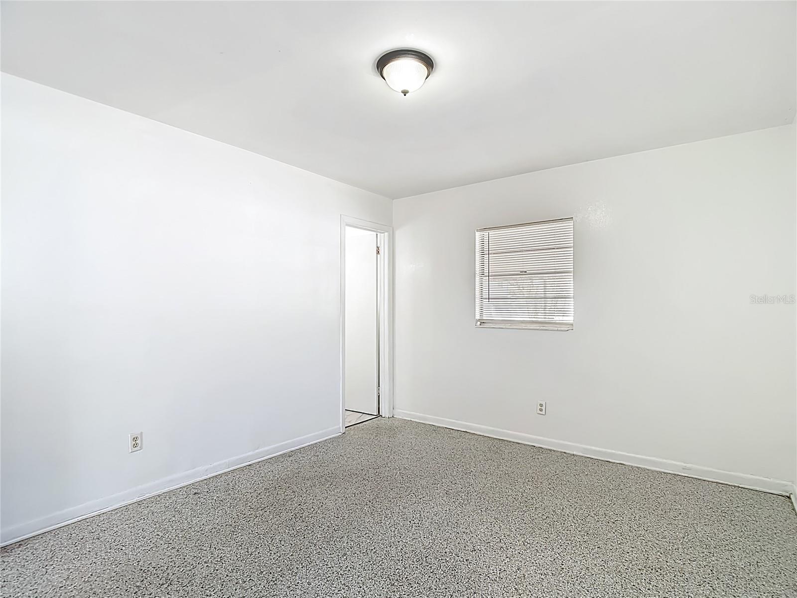 Image 29 of 45 For 7717 Hiawatha Street