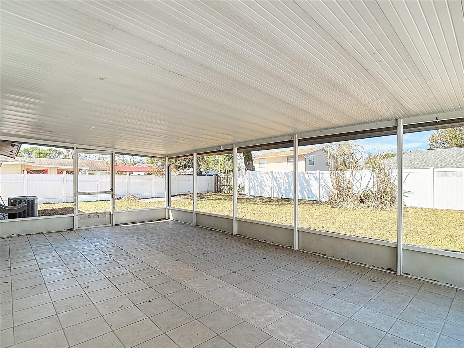 Image 39 of 45 For 7717 Hiawatha Street