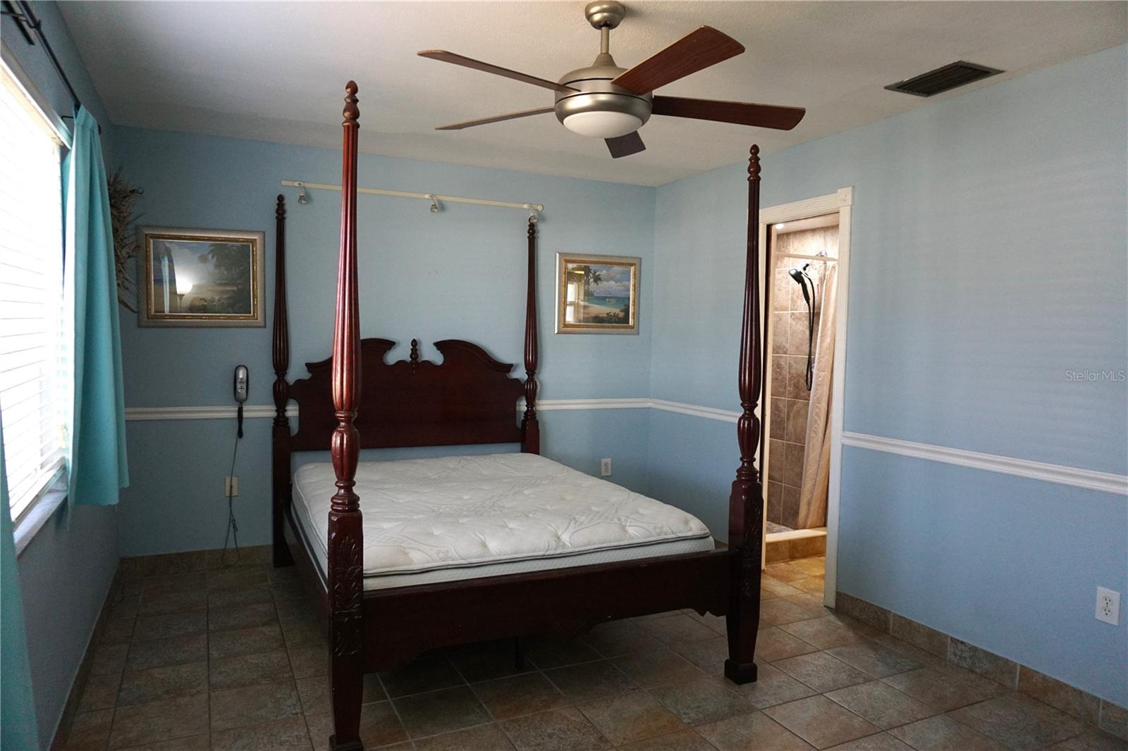 Image 14 of 34 For 6522 Woodland Boulevard N