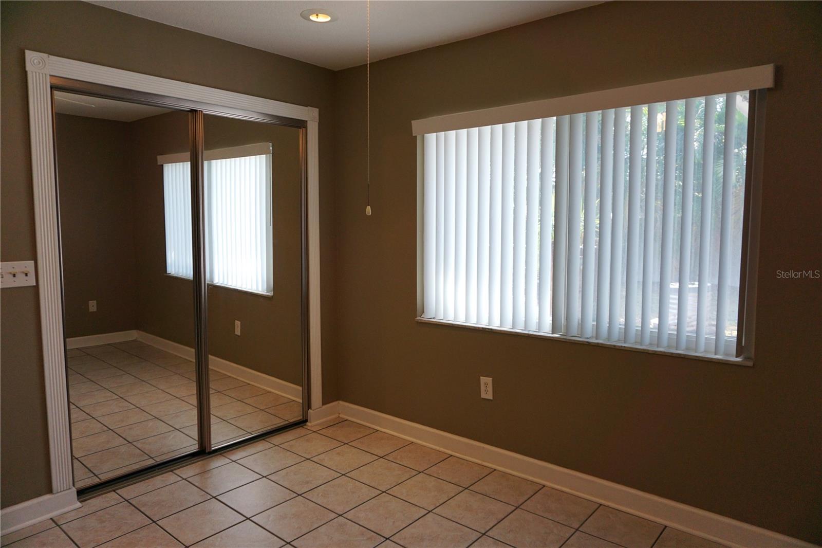 Image 21 of 34 For 6522 Woodland Boulevard N