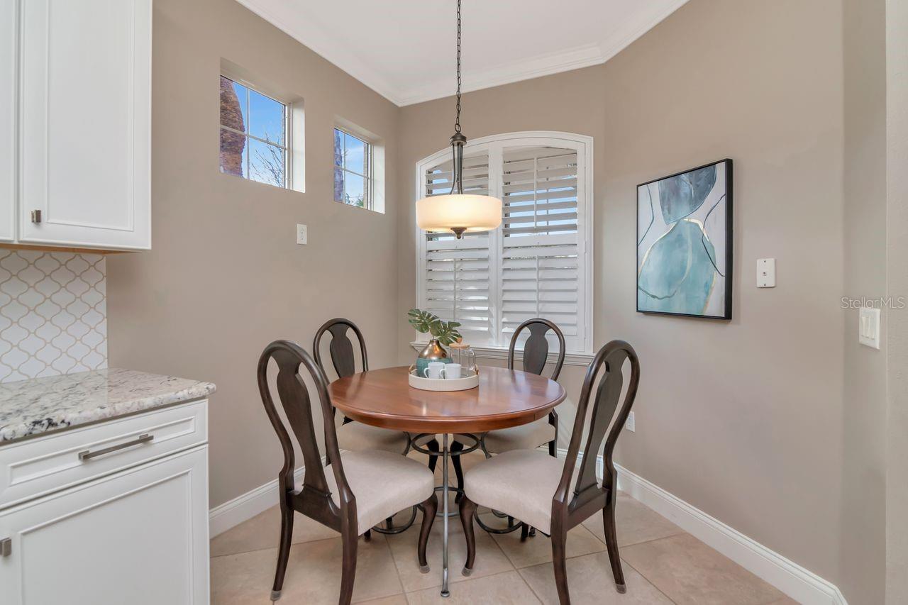 Image 18 of 69 For 1900 Paw Paw Place