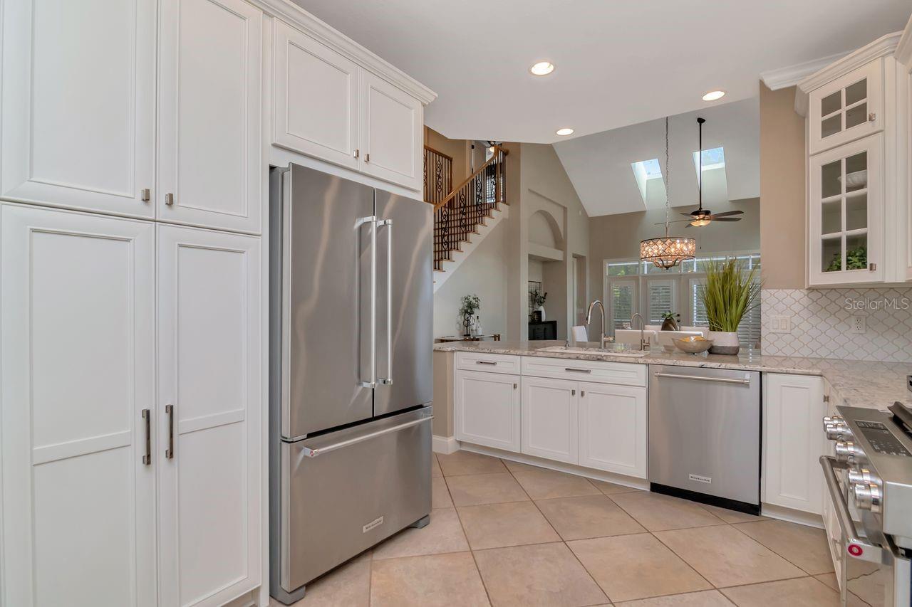 Image 20 of 69 For 1900 Paw Paw Place