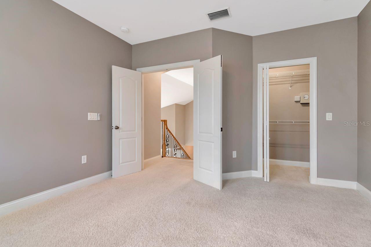 Image 43 of 69 For 1900 Paw Paw Place