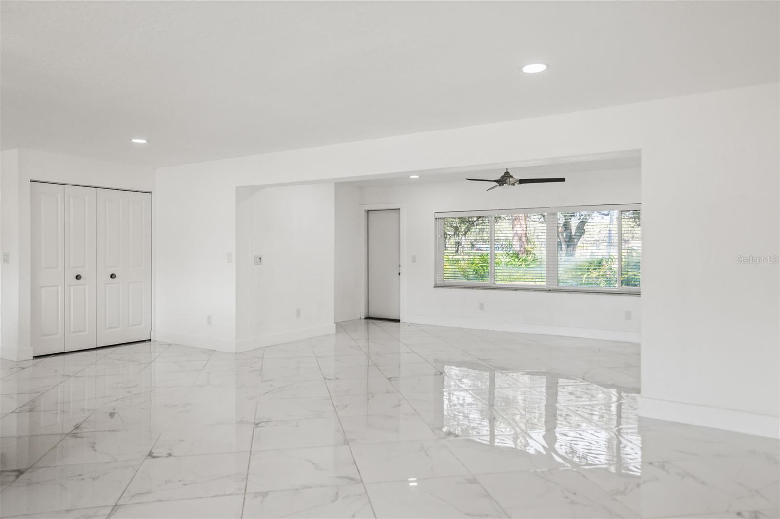 Image 15 of 44 For 1042 Idlewild Drive N