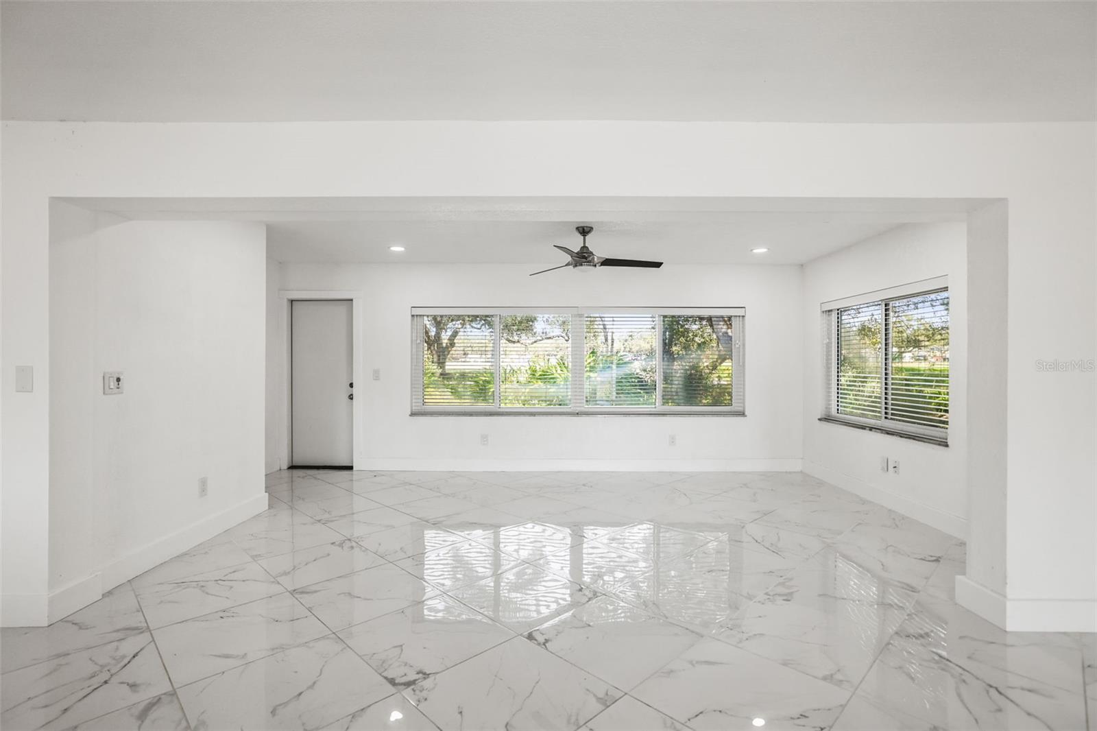 Image 16 of 44 For 1042 Idlewild Drive N