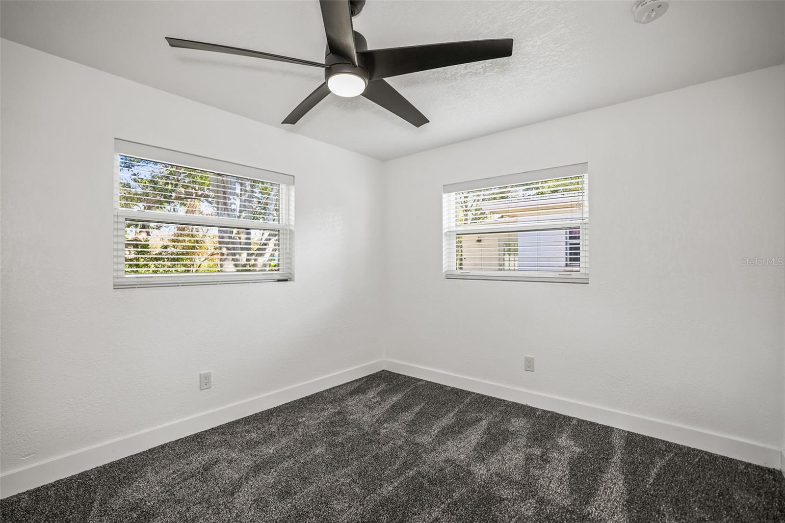 Image 24 of 44 For 1042 Idlewild Drive N