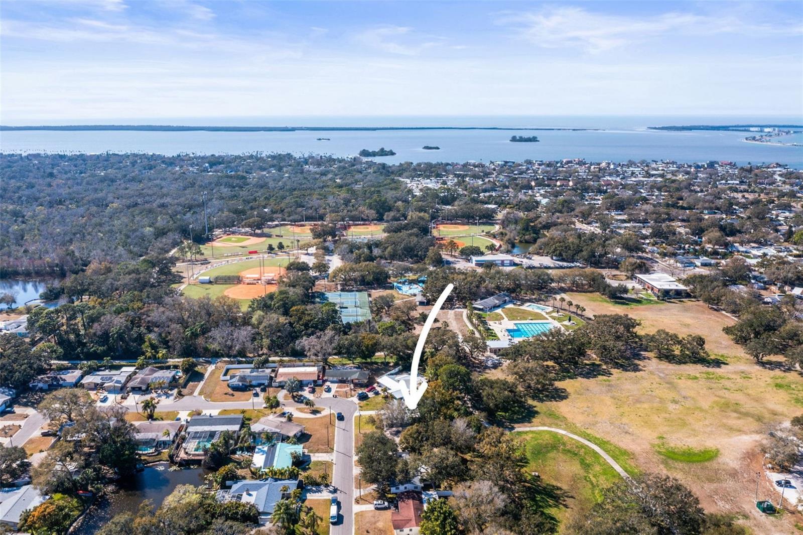 Image 32 of 44 For 1042 Idlewild Drive N