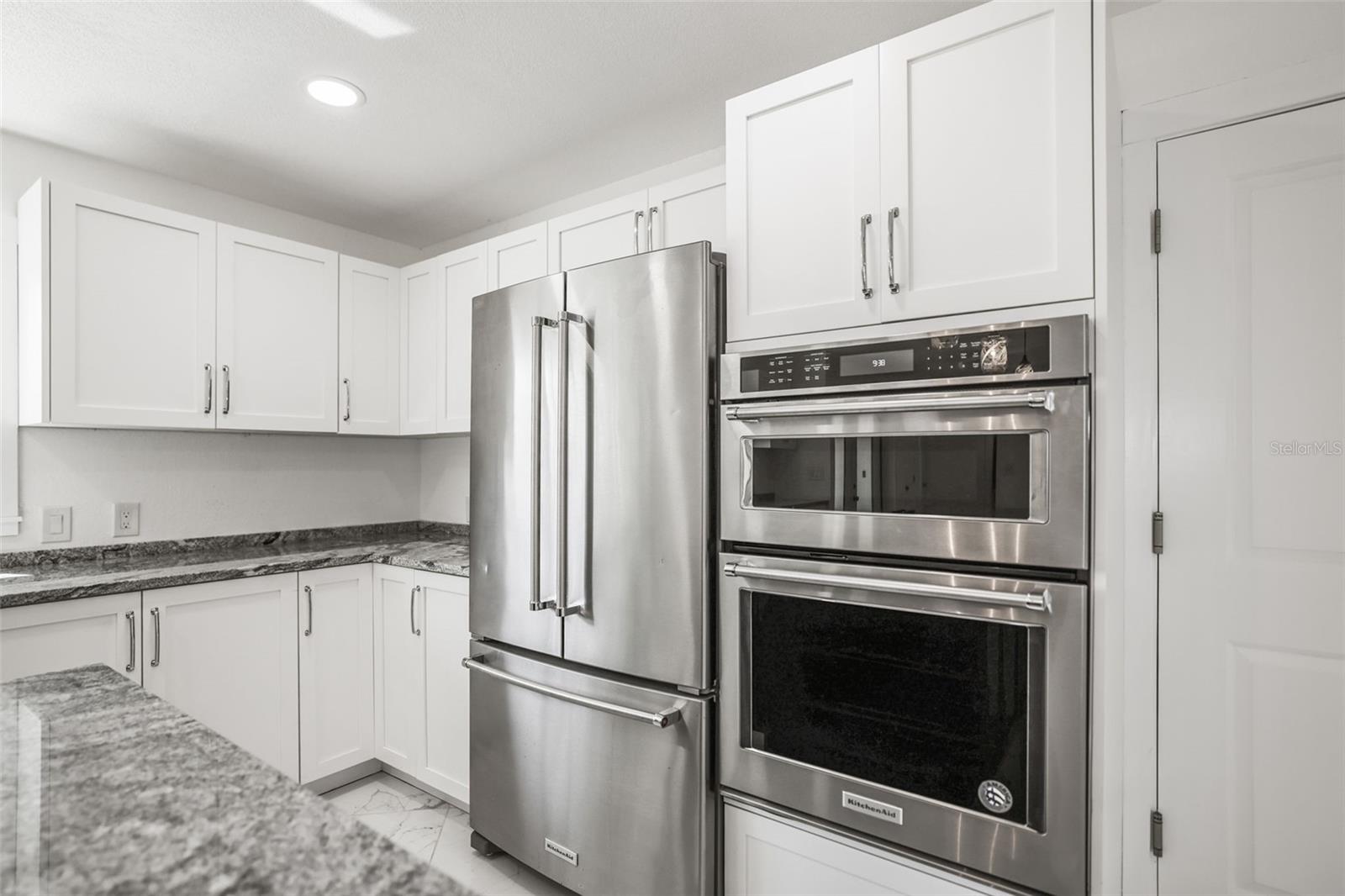 Image 8 of 44 For 1042 Idlewild Drive N