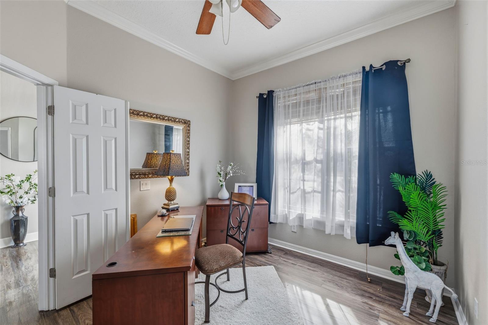 Listing photo id 16 for 5002 Hartwell Loop