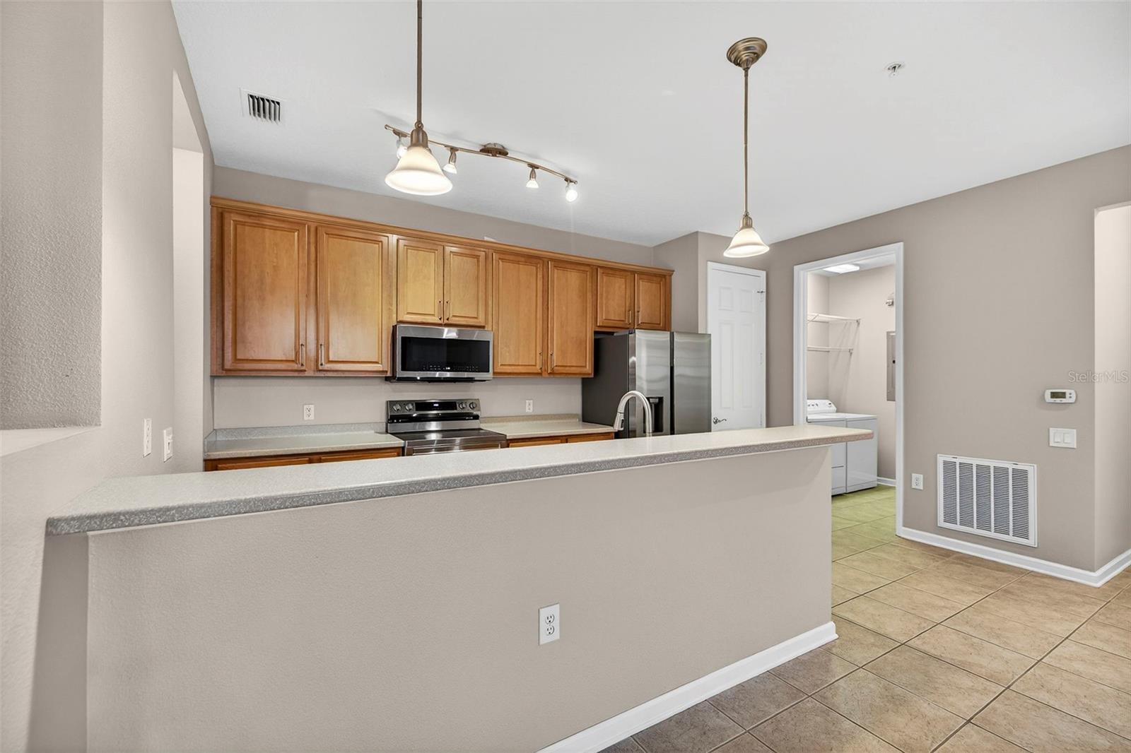 Image 15 of 39 For 7901 Seminole Boulevard 1103