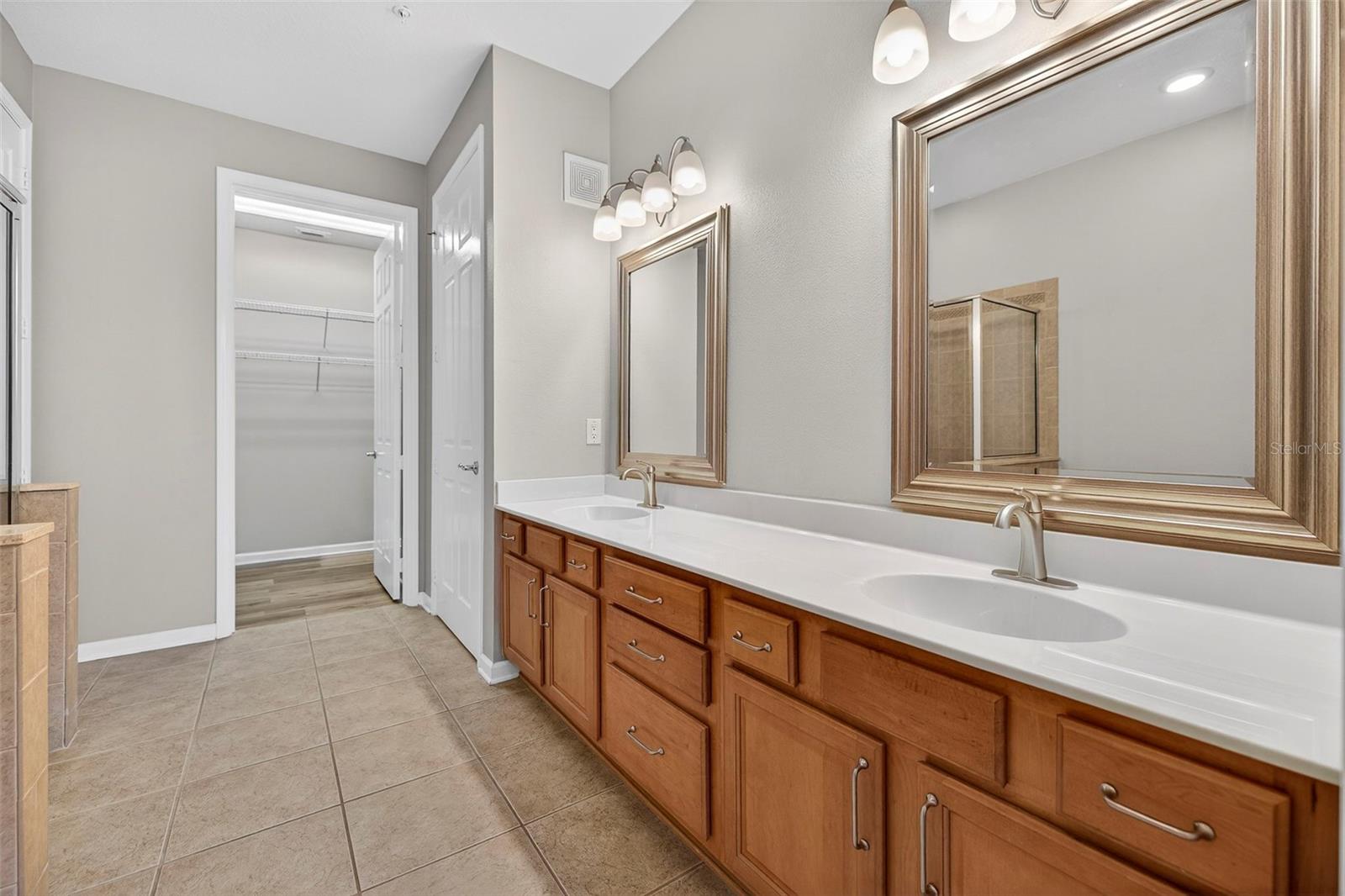 Image 24 of 39 For 7901 Seminole Boulevard 1103