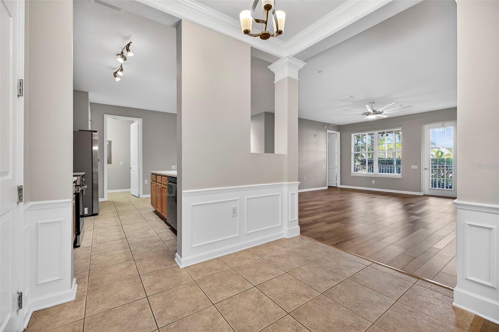 Image 7 of 39 For 7901 Seminole Boulevard 1103