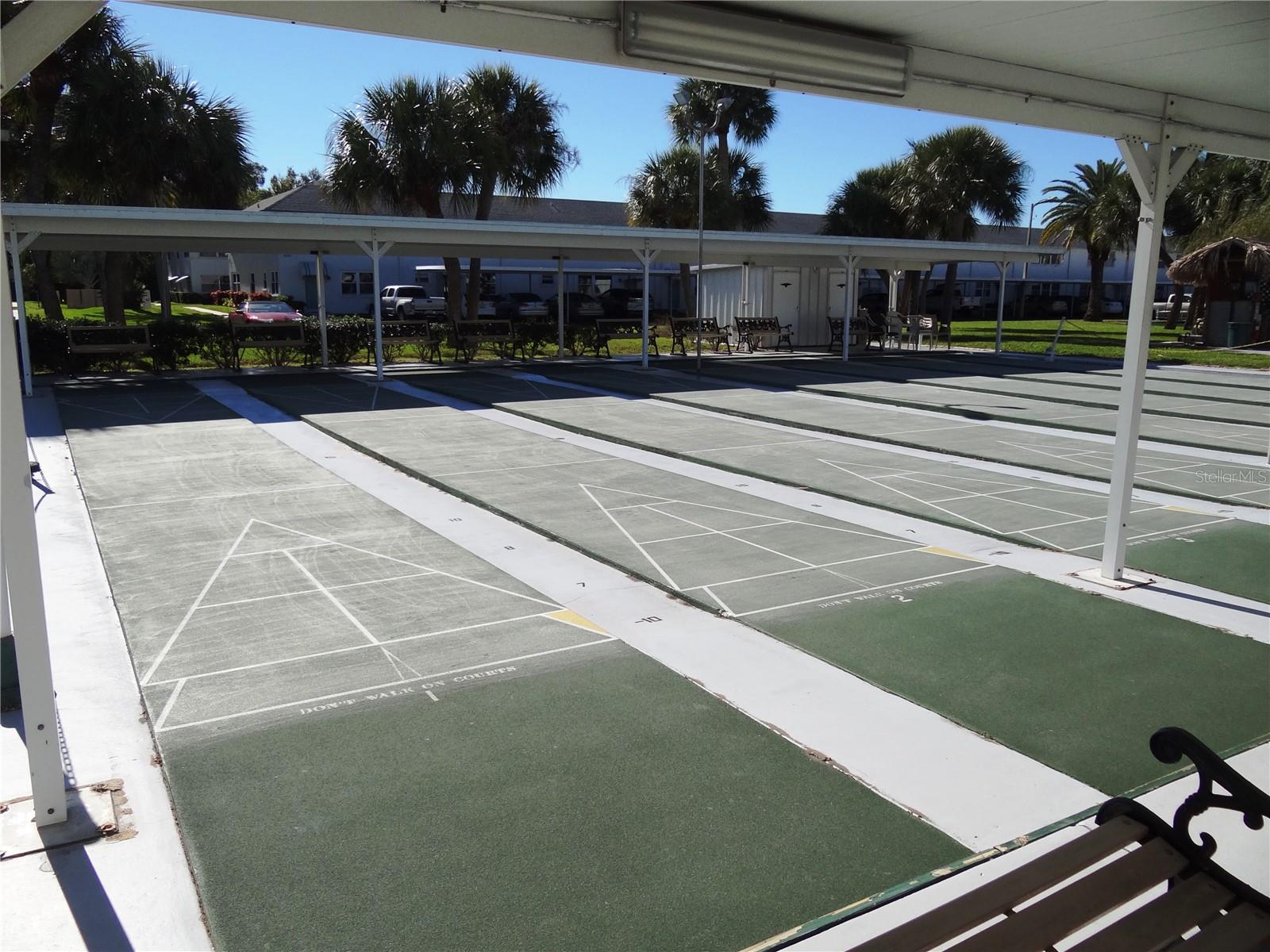 Image 23 of 29 For 5357 81st Street N 14