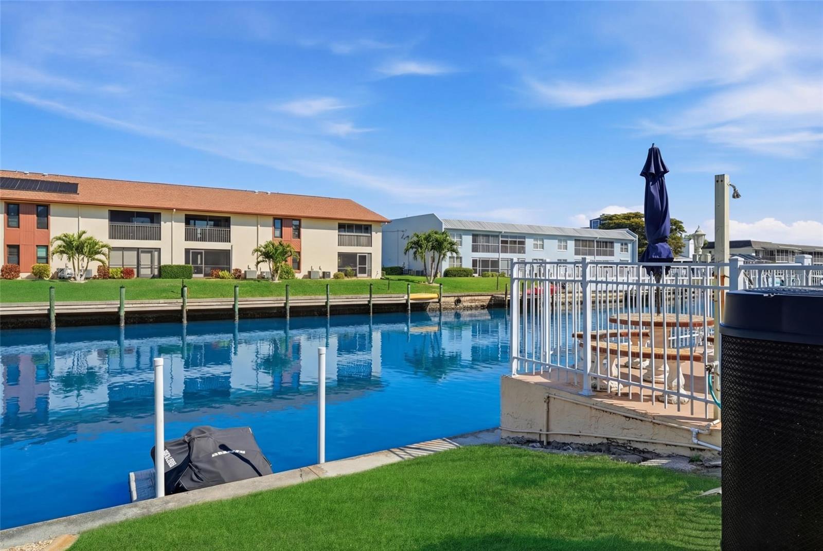 Image 31 of 40 For 1009 46th Lane 104