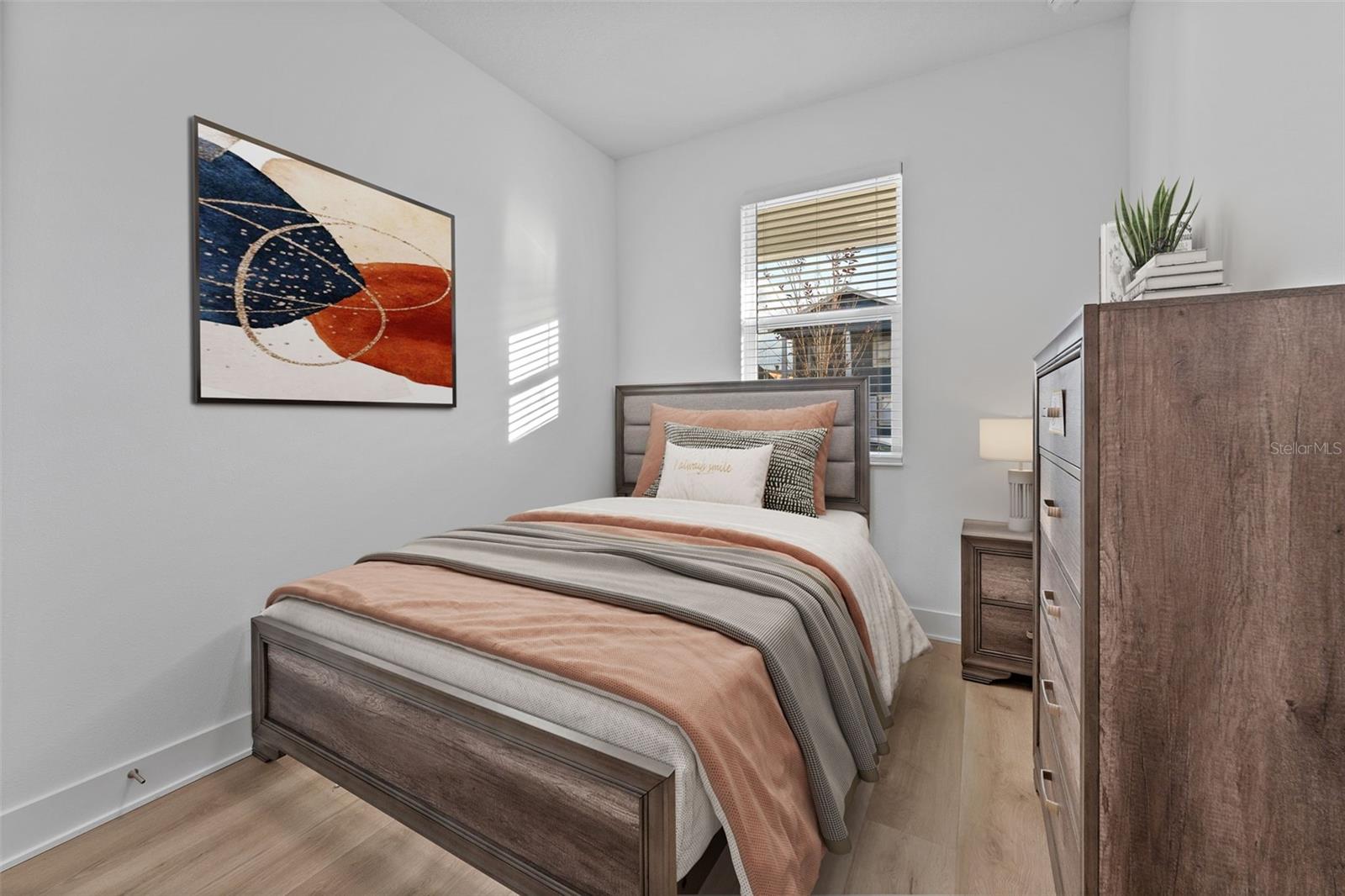 Image 16 of 29 For 1922 Fig Street 2