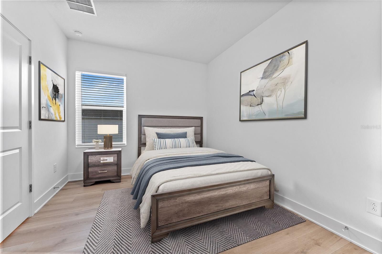 Image 19 of 29 For 1922 Fig Street 2