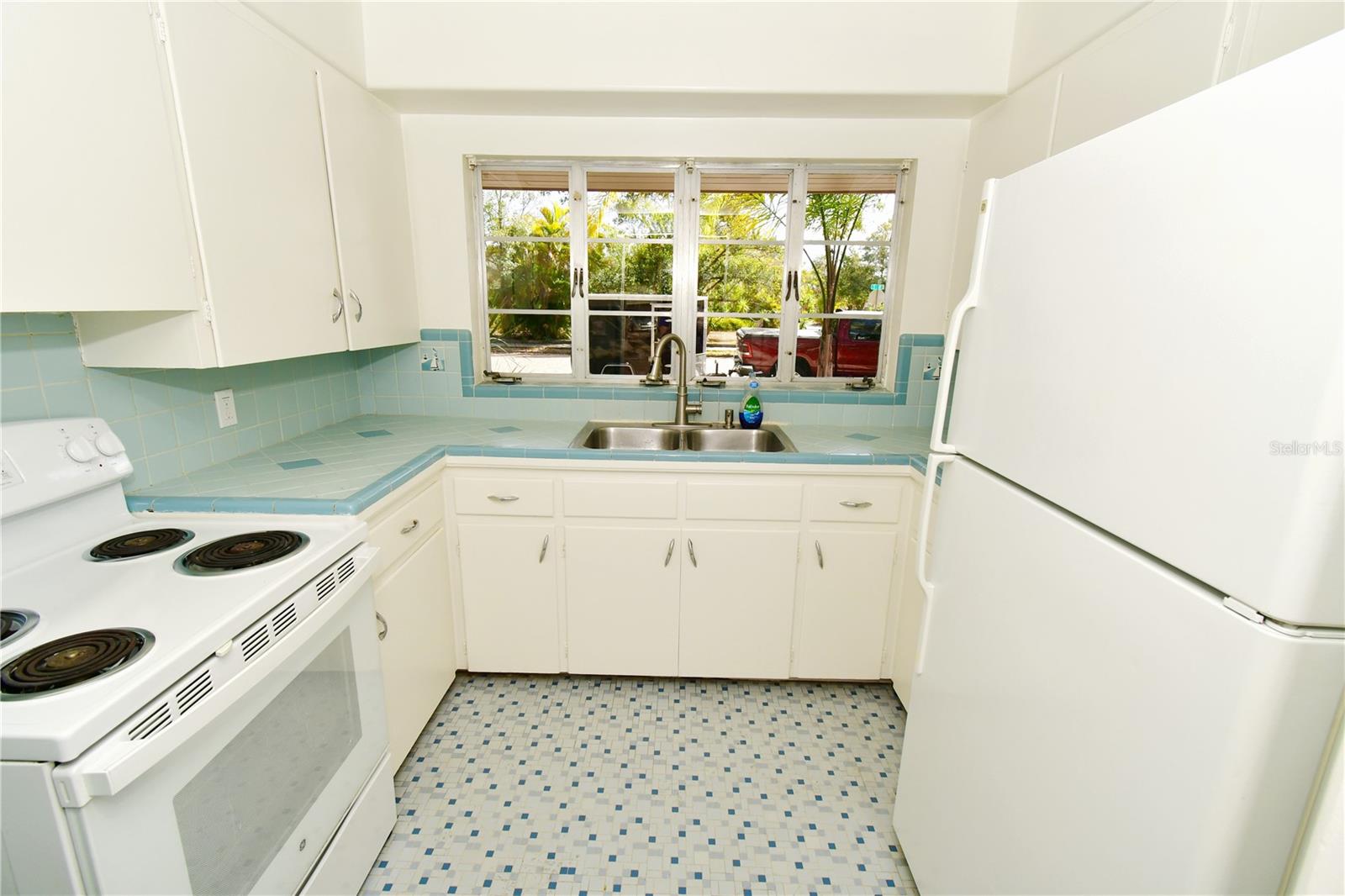 Image 20 of 35 For 5435 5th Avenue S