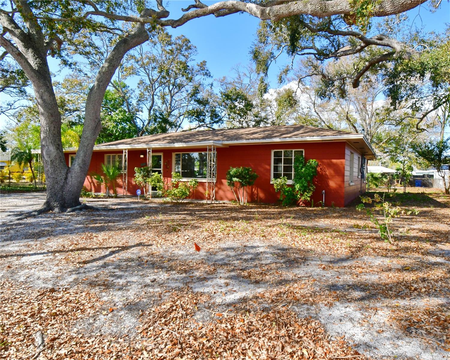 Image 3 of 35 For 5435 5th Avenue S