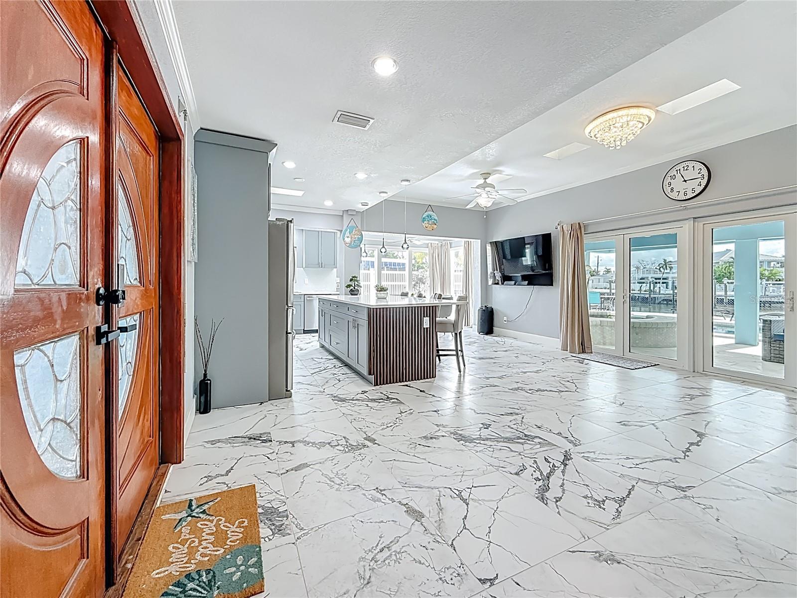 Image 5 of 57 For 14186 Parsley Drive