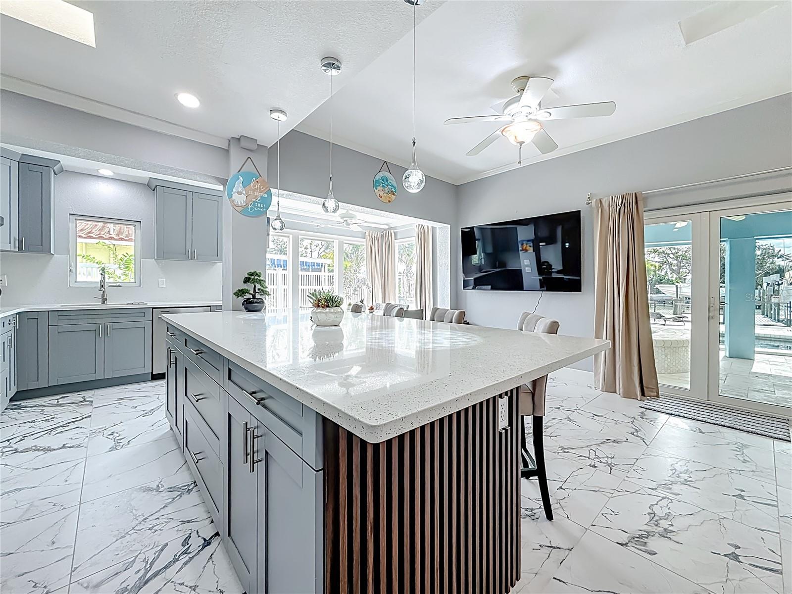 Image 7 of 57 For 14186 Parsley Drive