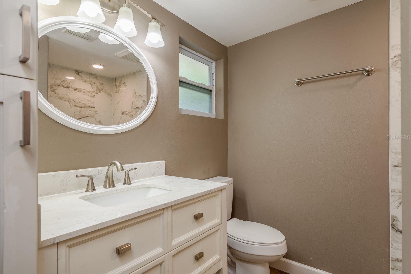 Image 14 of 25 For 1021 15th Avenue Nw