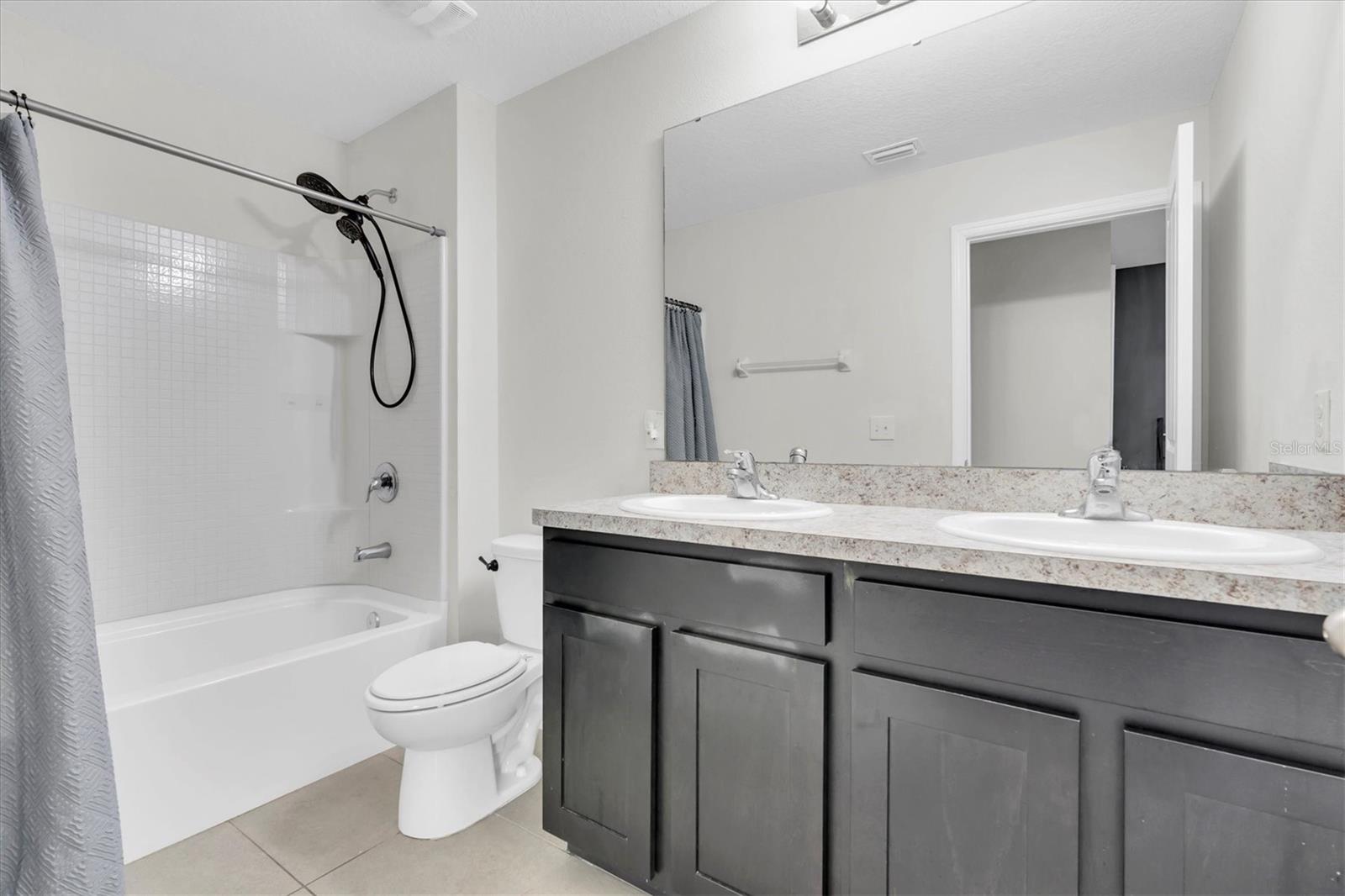 Image 28 of 38 For 7543 Tuscan Bay Circle