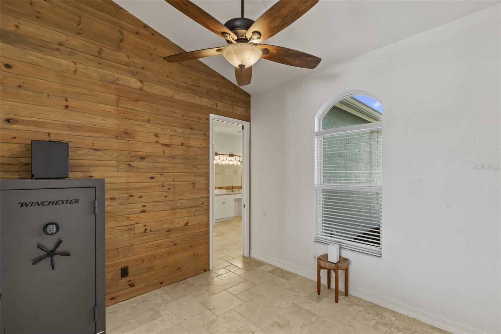 Image 14 of 38 For 2114 29th Terrace