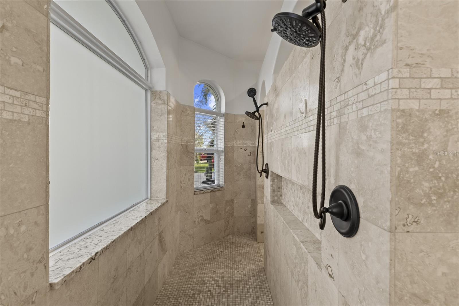 Image 21 of 38 For 2114 29th Terrace