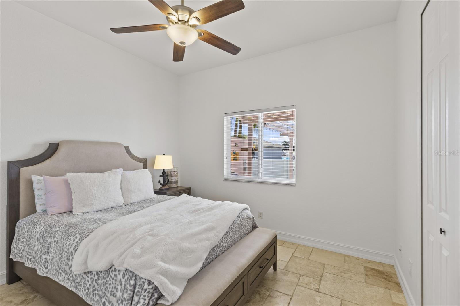 Image 22 of 38 For 2114 29th Terrace