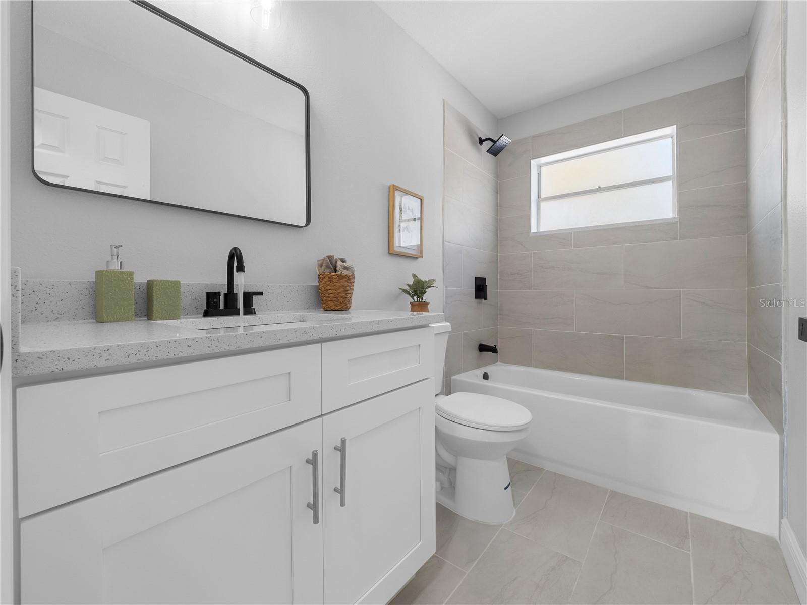 Image 25 of 29 For 6105 Yorkshire Road