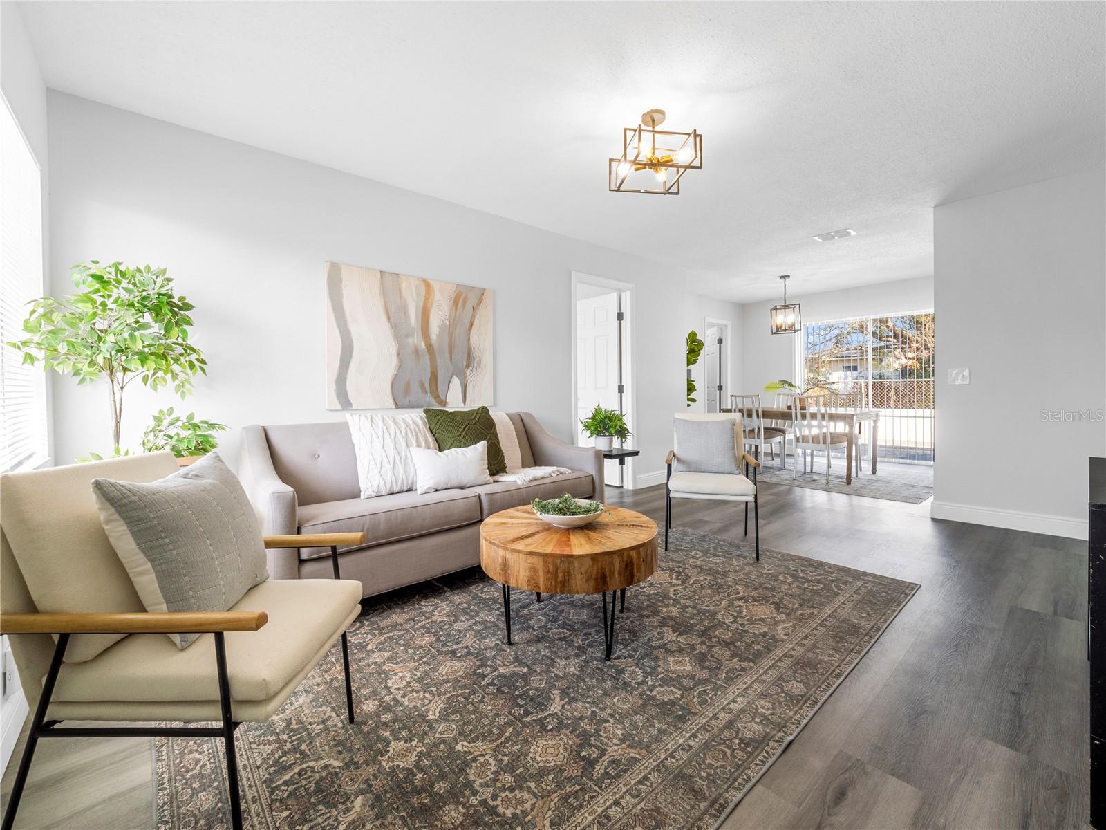 Image 4 of 29 For 6105 Yorkshire Road