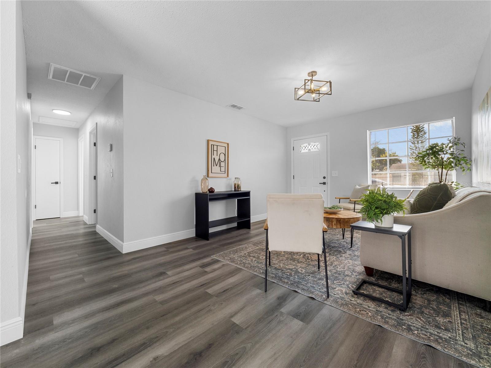 Image 8 of 29 For 6105 Yorkshire Road