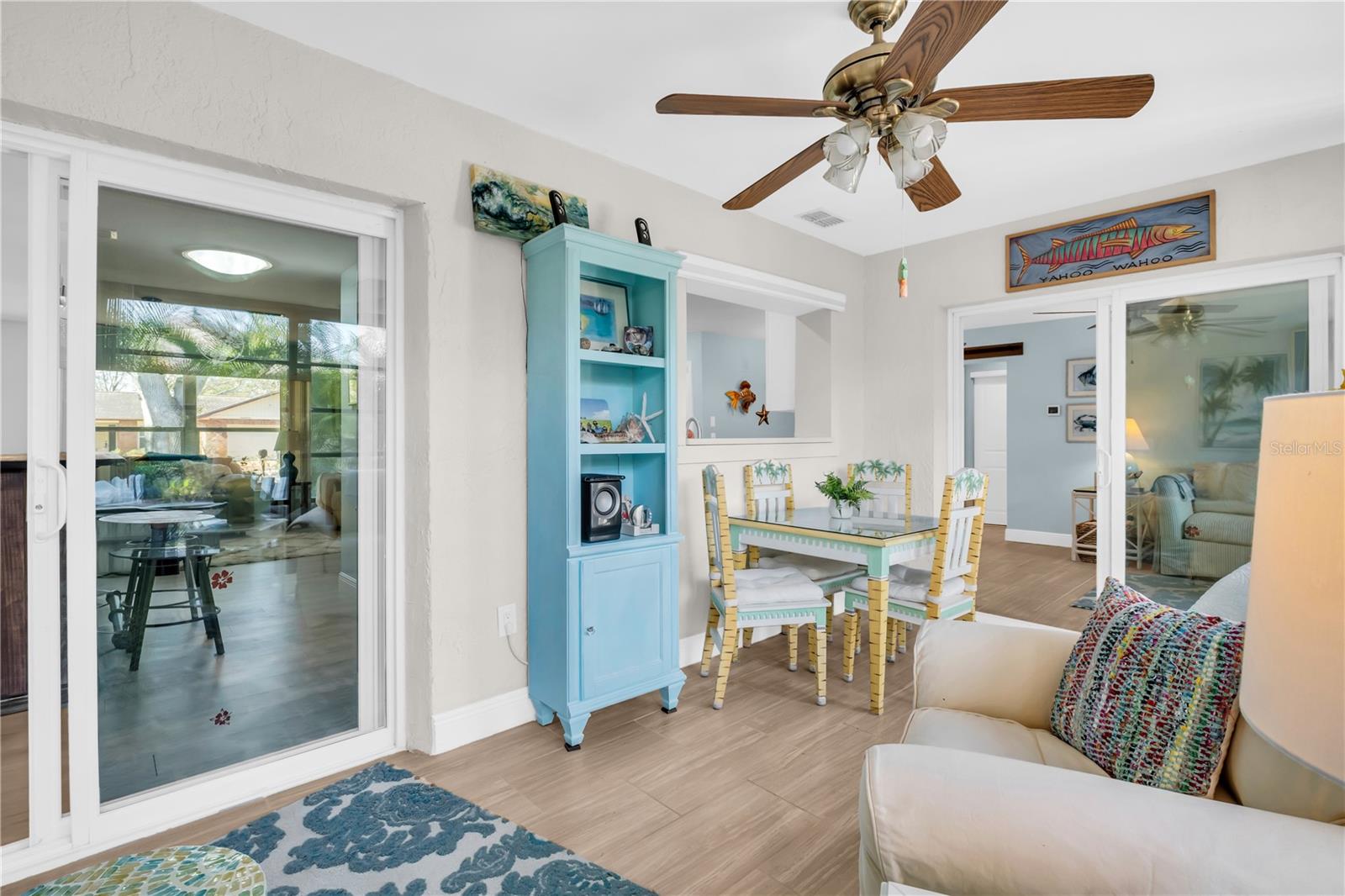 Listing photo id 17 for 1303 Glengarry Drive