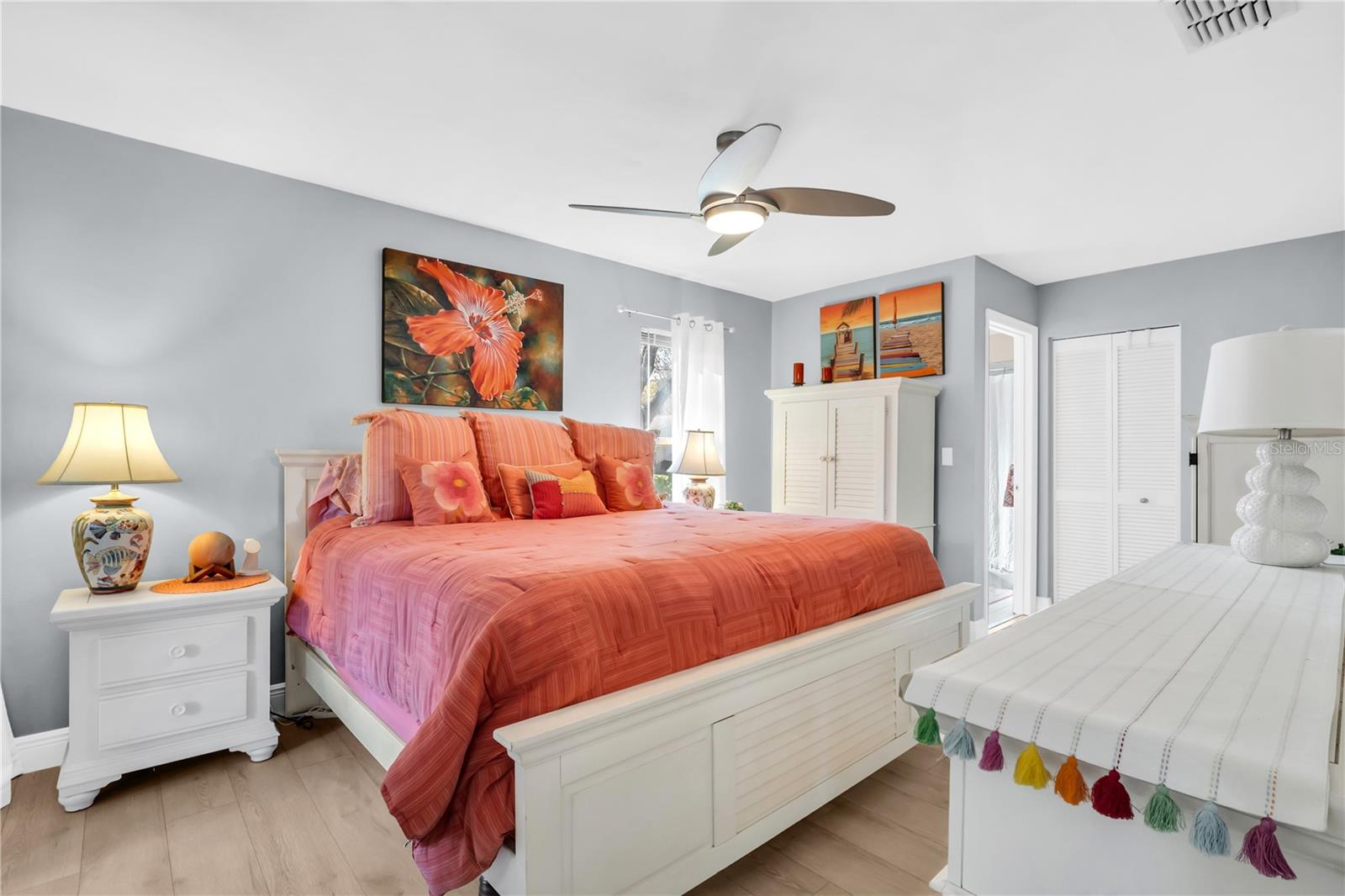 Listing photo id 21 for 1303 Glengarry Drive