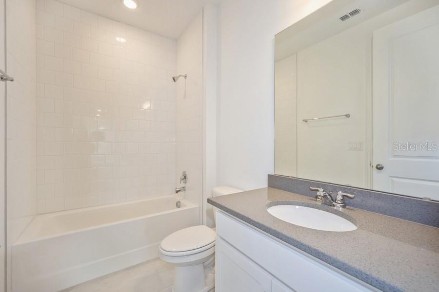 Image 33 of 39 For 16029 Volterra Point