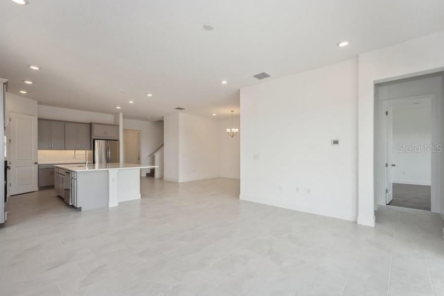 Image 8 of 39 For 16029 Volterra Point