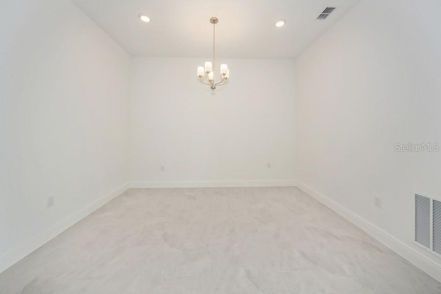 Image 9 of 39 For 16029 Volterra Point