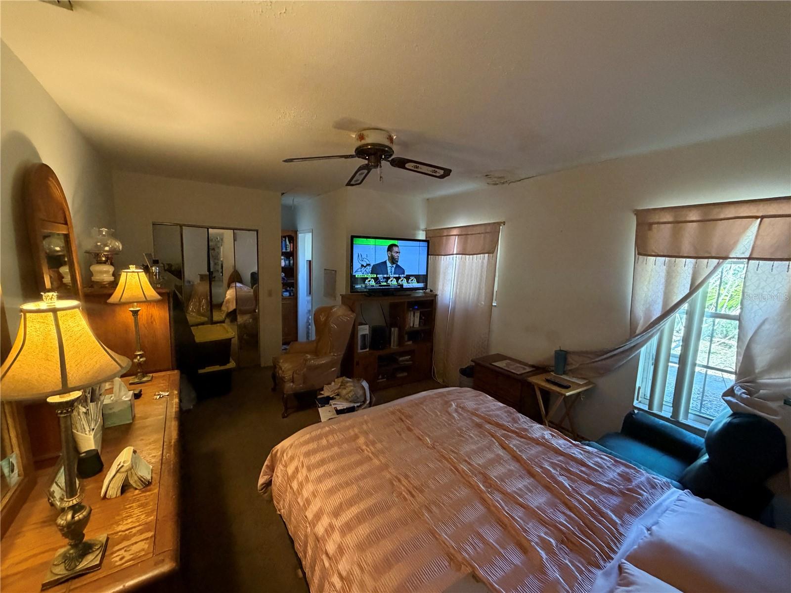 Image 13 of 25 For 2010 Chelsea Street