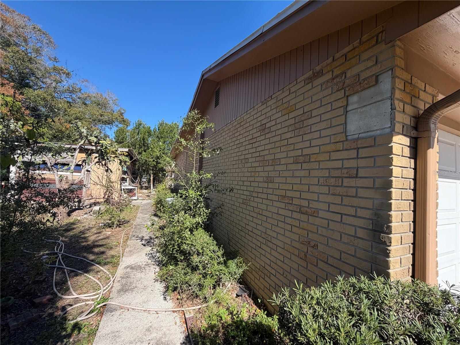 Image 20 of 25 For 2010 Chelsea Street