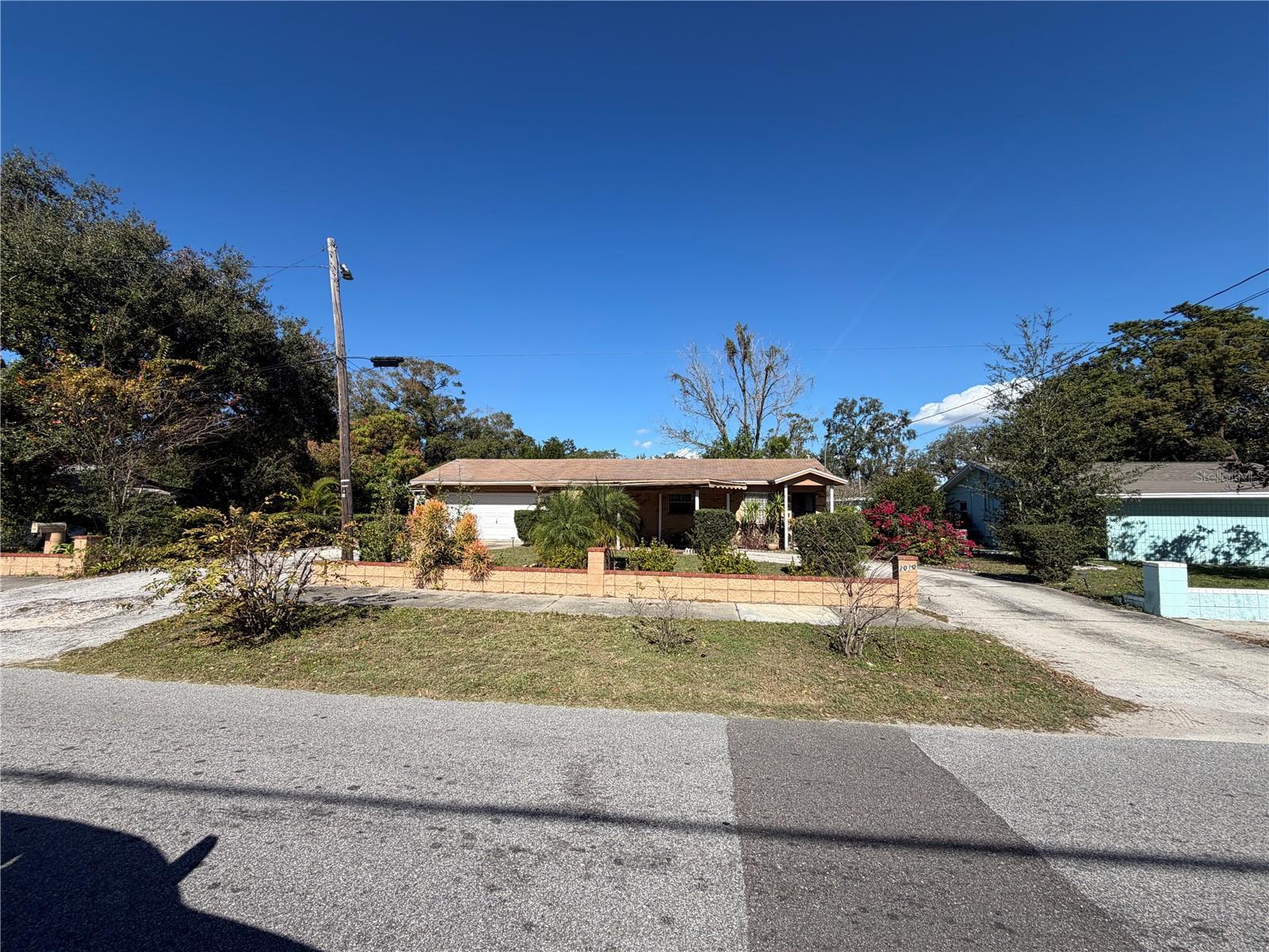 Image 23 of 25 For 2010 Chelsea Street