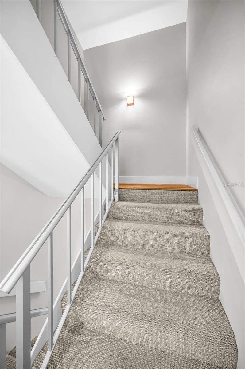 Image 49 of 81 For 1351 Gulf Boulevard 201