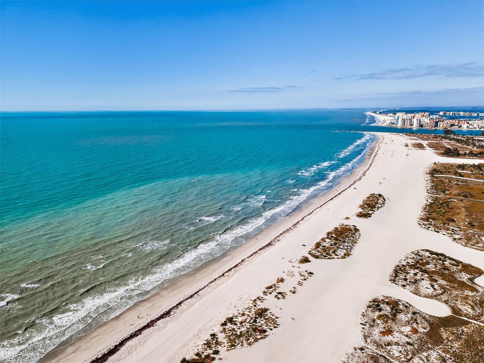 Image 79 of 81 For 1351 Gulf Boulevard 201