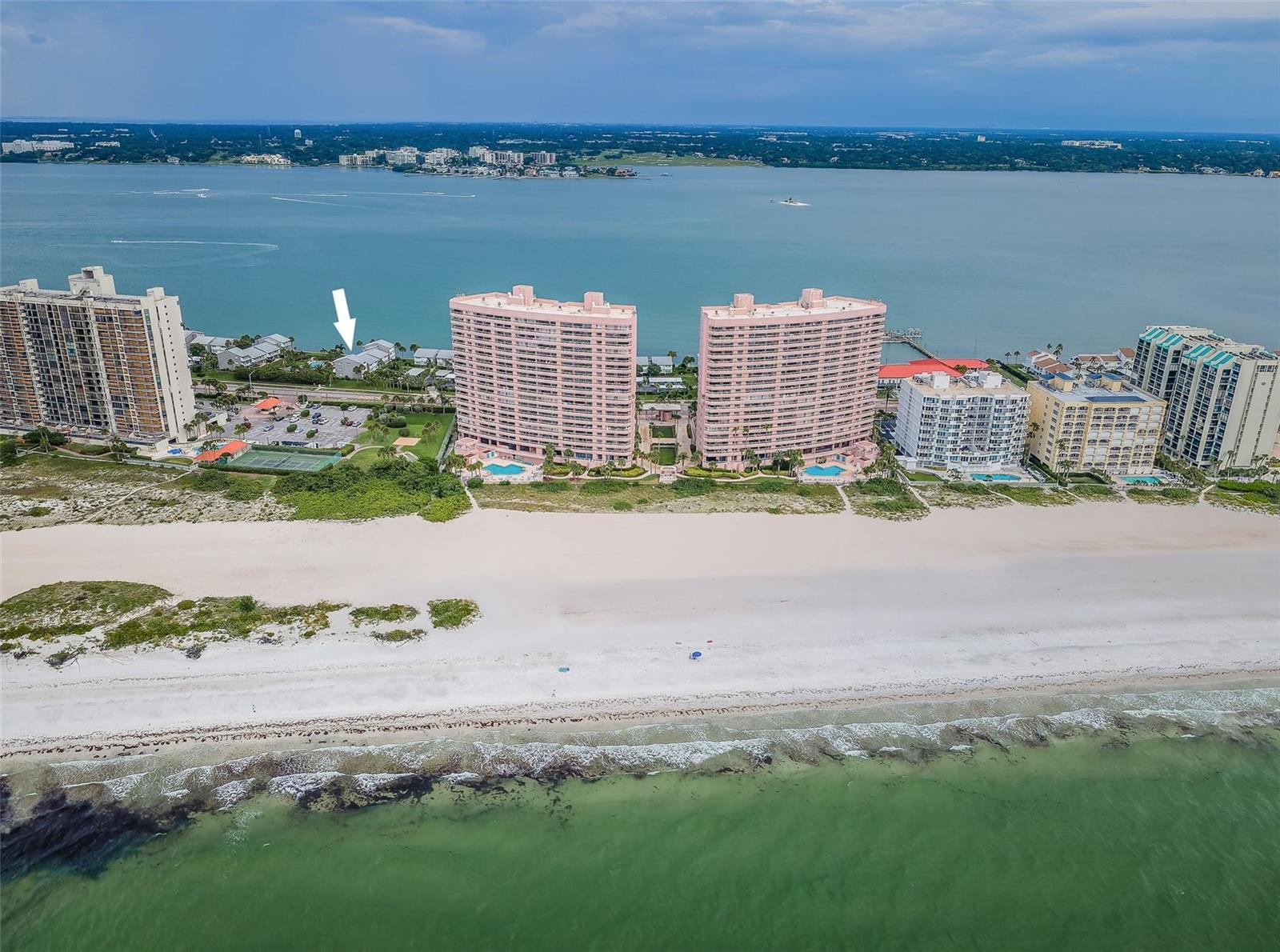 Image 9 of 81 For 1351 Gulf Boulevard 201