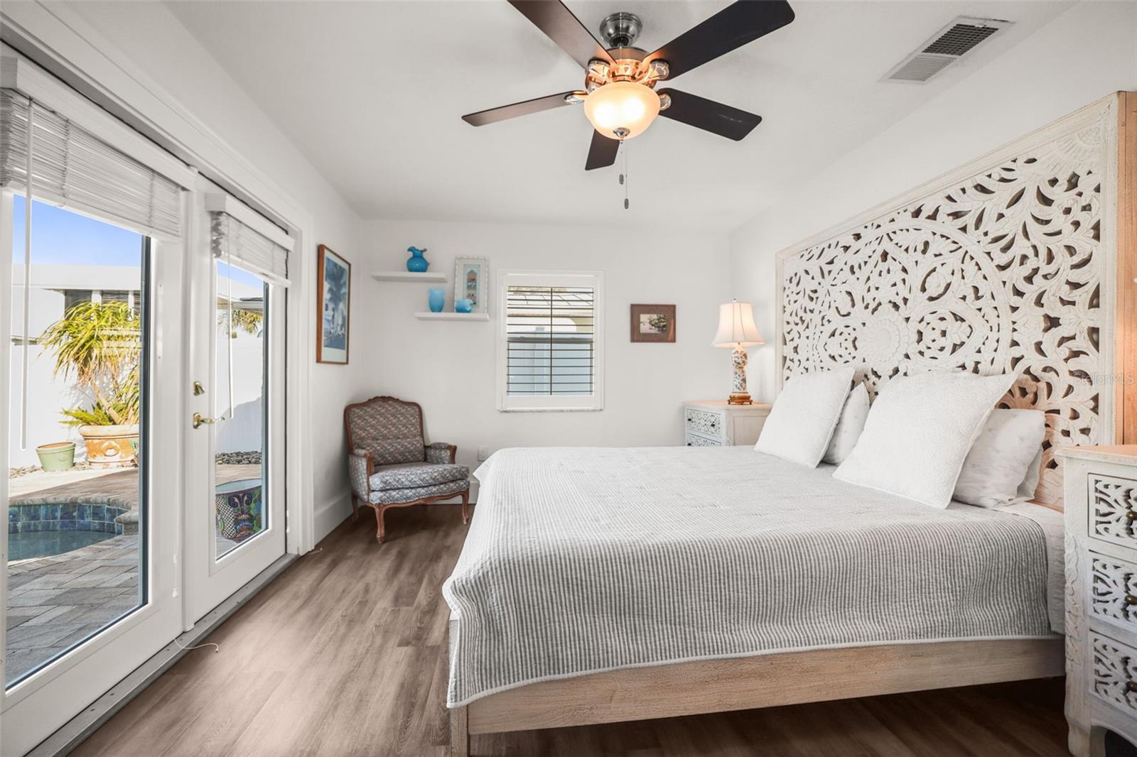 Image 23 of 49 For 7833 1st Avenue S