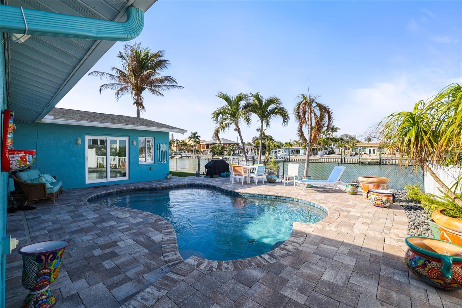 Image 39 of 49 For 7833 1st Avenue S