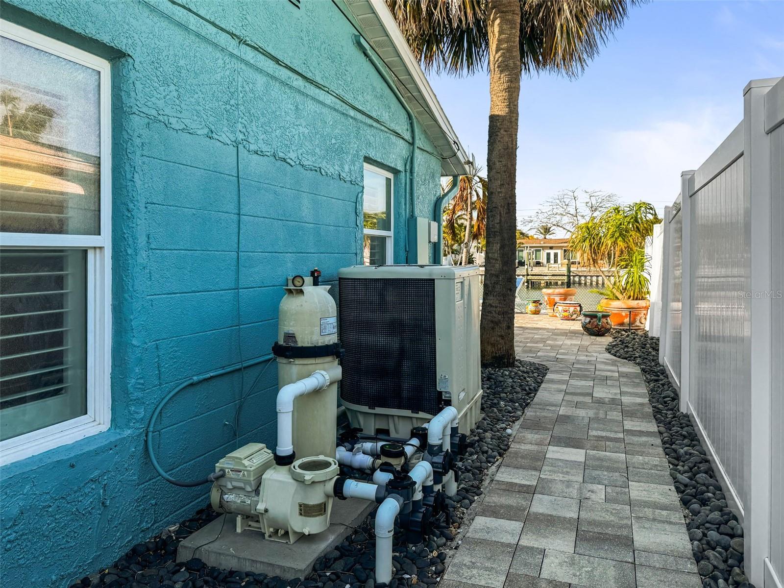 Image 42 of 49 For 7833 1st Avenue S